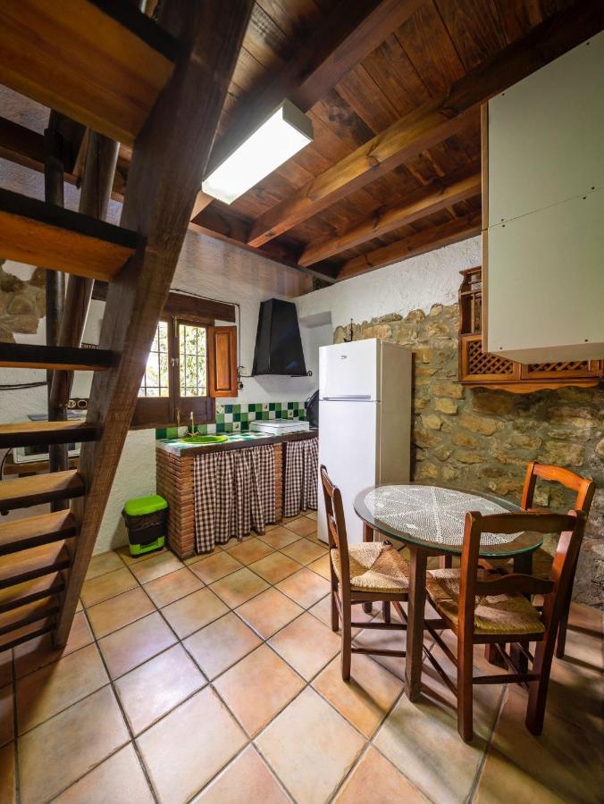 La Pedriza Del Serval Montefrío Eksteriør billede